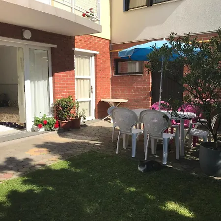 アパート Veronika